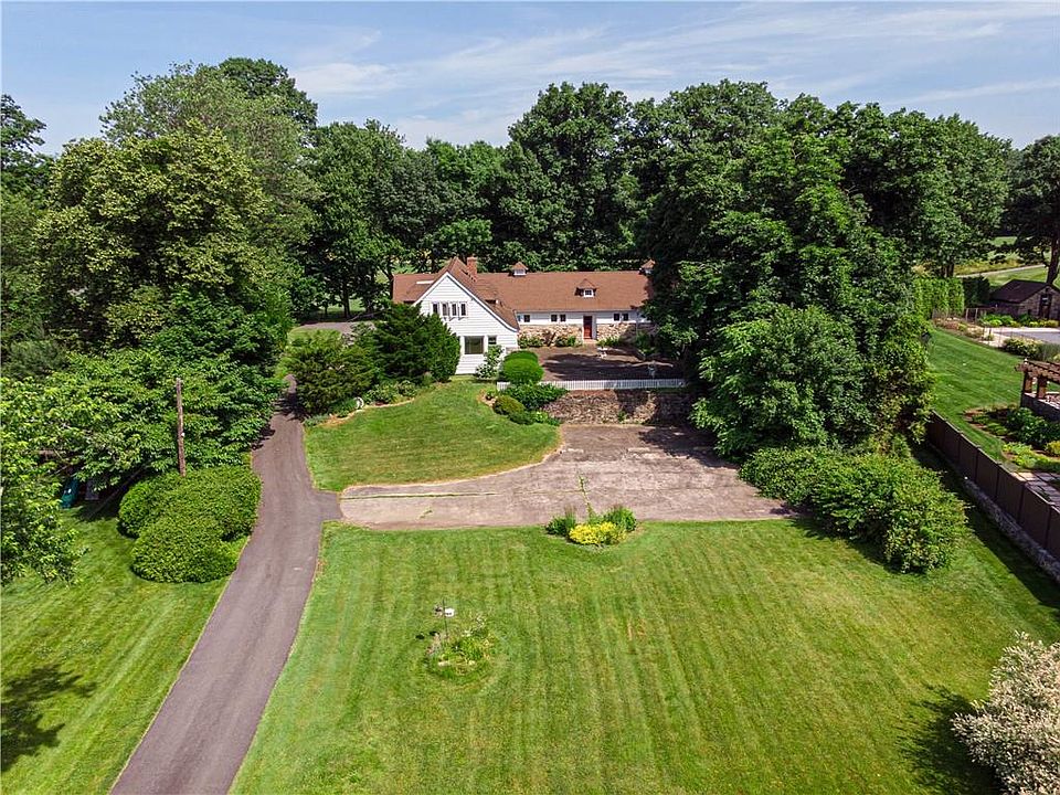 1st image of 22 Homeside Lane