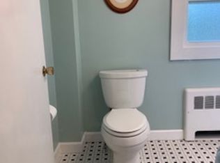 10 Leclair St, North Reading, MA 01864