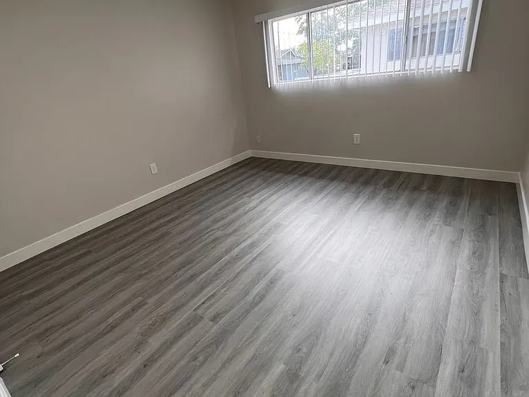 3115 Quartz Ln — Photo 9