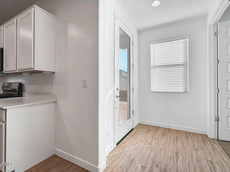 12617 W Kaler Dr — Photo 12
