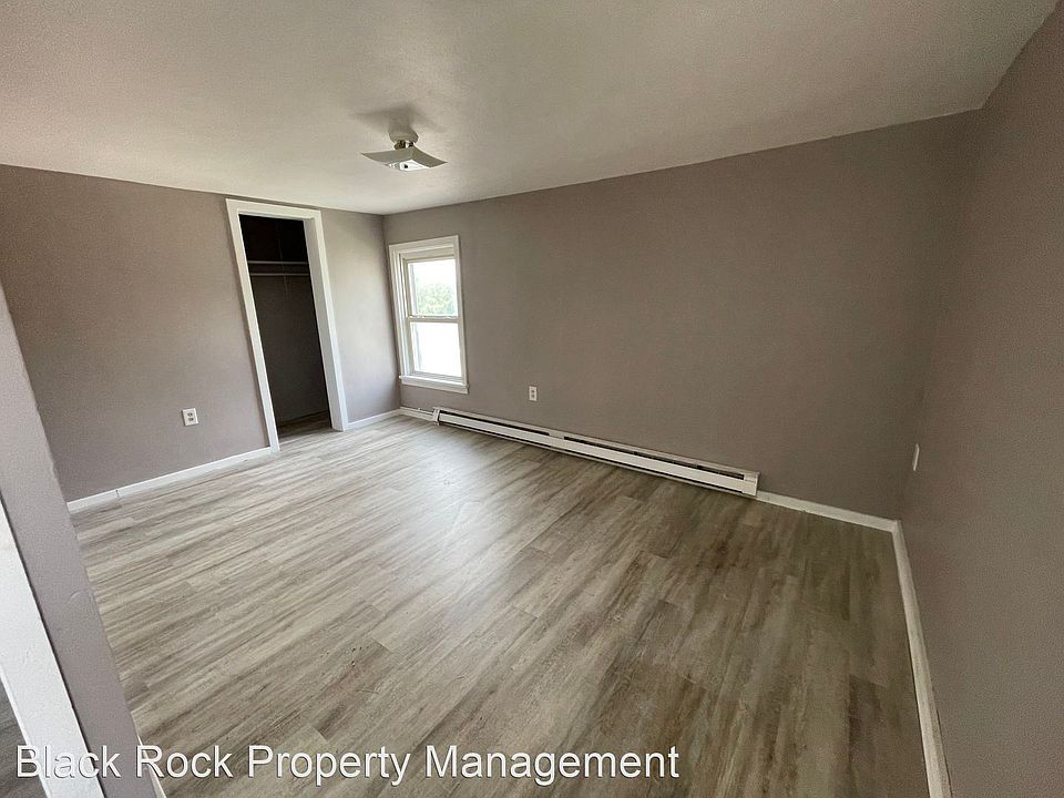 2nd image of 421 North St #11580729