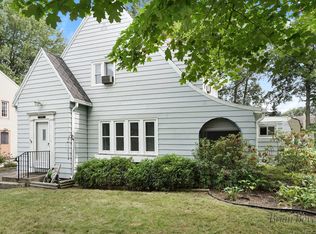 2720 Oakwood Ave NE, Grand Rapids, MI 49505