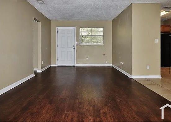 2nd image of 5028 Princely Ave