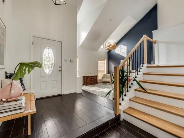 4807 Glenbrook Dr, Grapevine, TX 76051