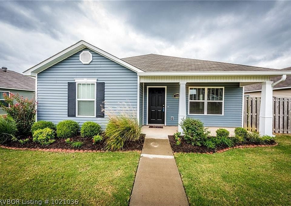 1st image of 1243 S Oxbow Way
