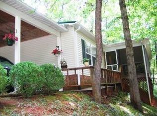 627 Hiland Park Ln, Franklin, NC 28734
