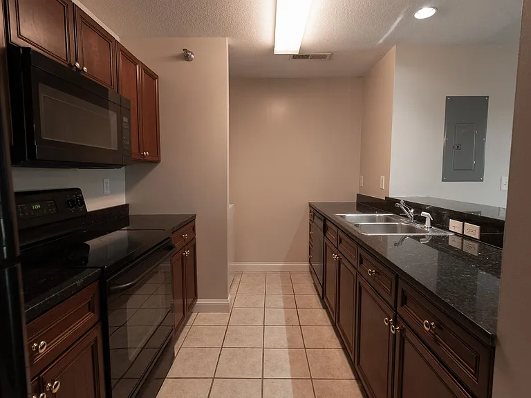 1100 Club Village Dr — Photo 24
