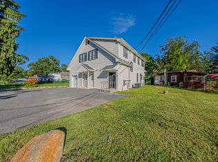 5200 Berkshire Valley Rd #A, Oak Ridge, NJ 07438