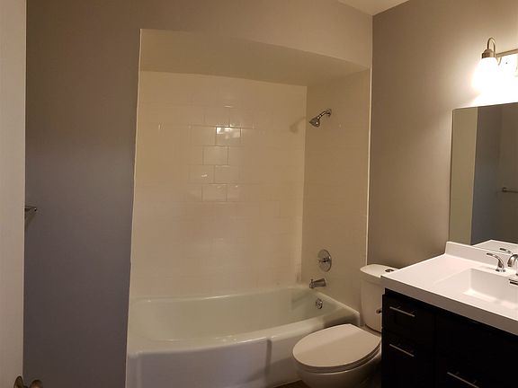 2619 F Bathroom