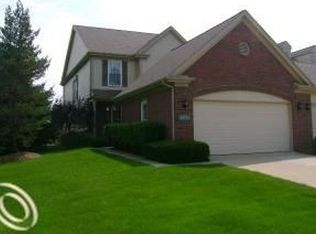 39733 Eagle Trace Dr #73, Northville, MI 48168