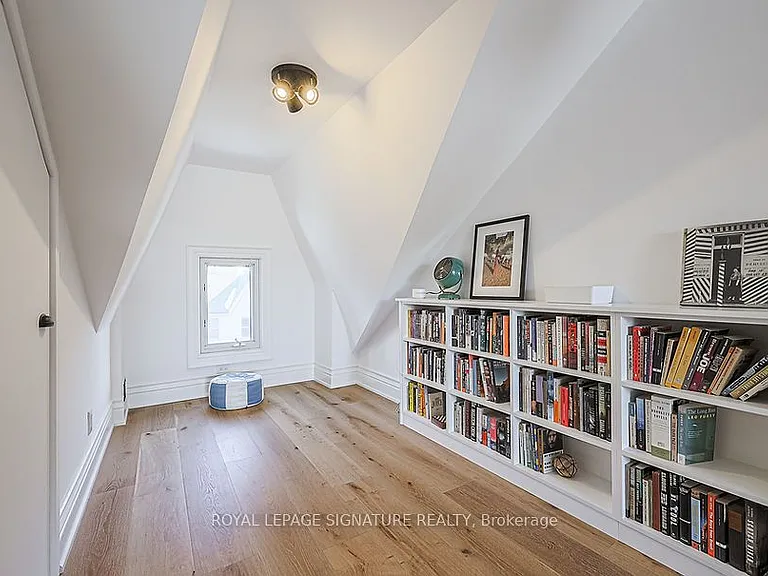 132 Major St — Photo 18