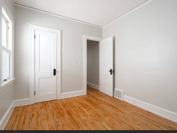 2827 Johnson St NE #2, Minneapolis, MN 55418