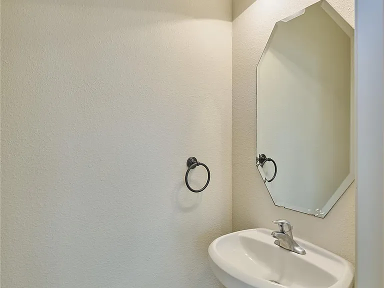 2726 Misty Heath Ln — Photo 6