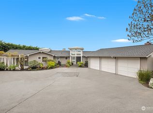 1505 90th Pl NE, Clyde Hill, WA