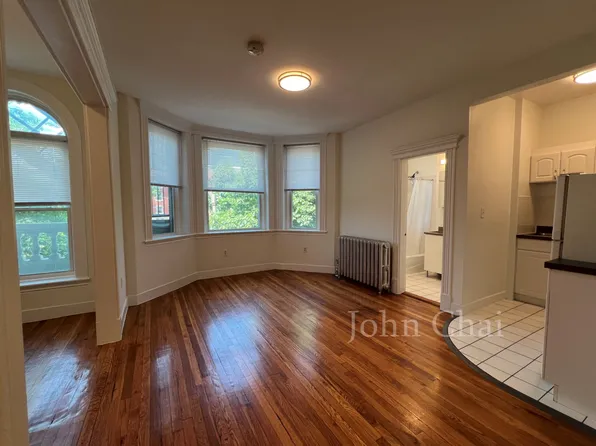 1292 Commonwealth Ave APT 9, Allston, MA 02134