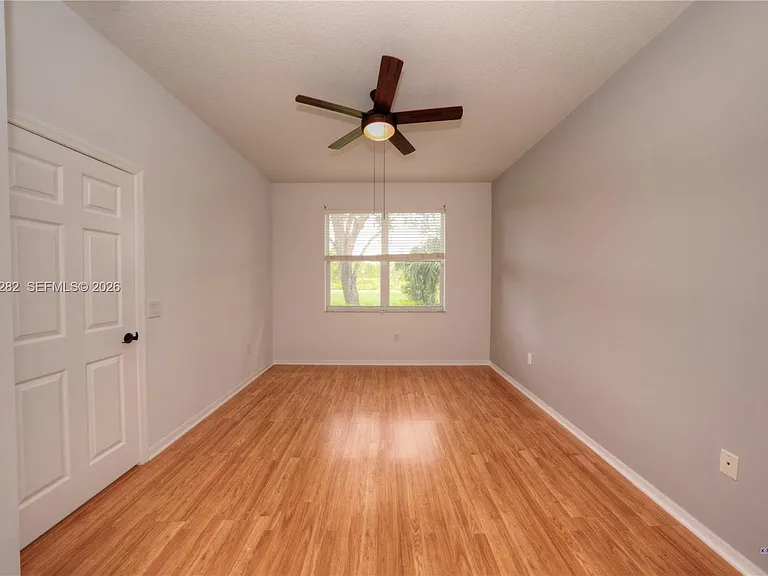 3781 NW Willow Creek Dr — Photo 10