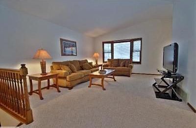 3rd image of 16438 Gladiola Ave