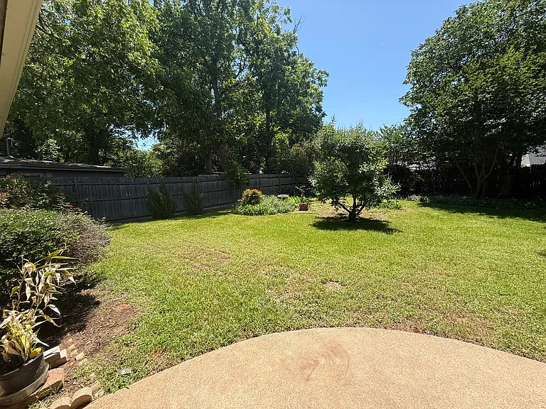 6728 Karen Dr — Photo 21