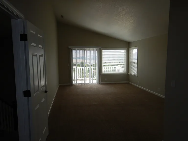 3745 Brighton Way — Photo 6