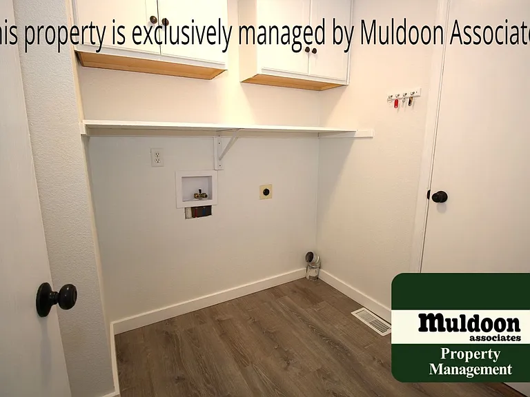 6296 Gossamer St — Photo 15