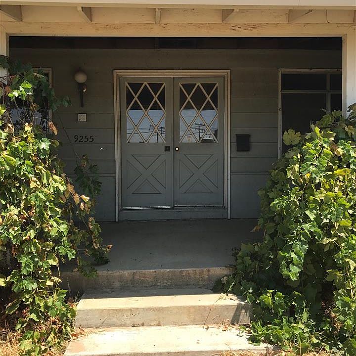 2nd image of 9255 Byron Hwy