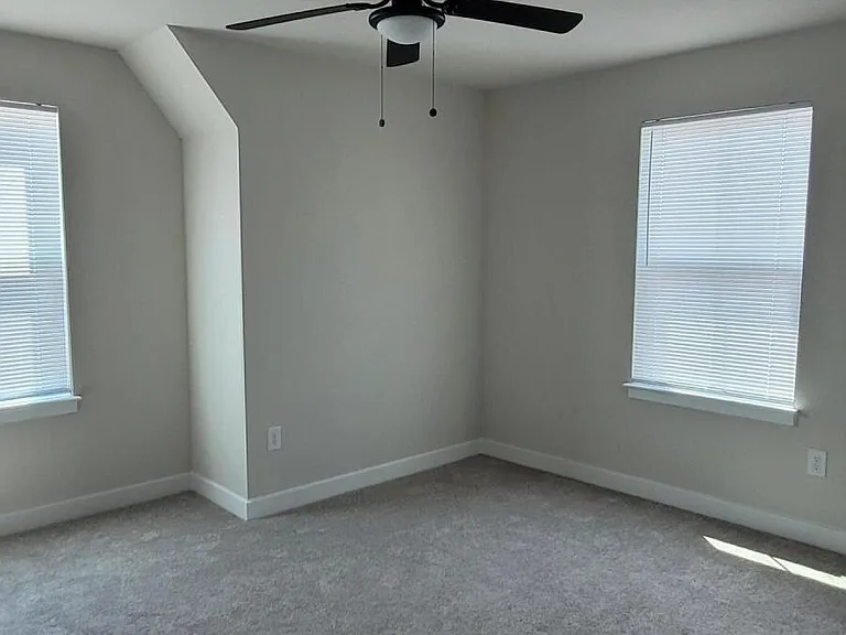306 Spinnaker St #A — Photo 12