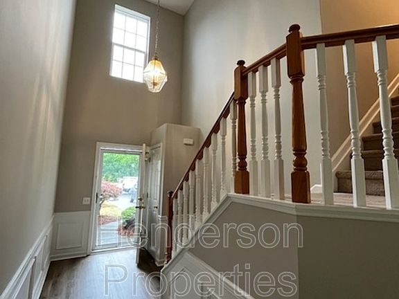 3rd image of 10209 Kendra Ct