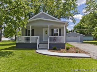313 Cedar St, Kincaid, IL 62540