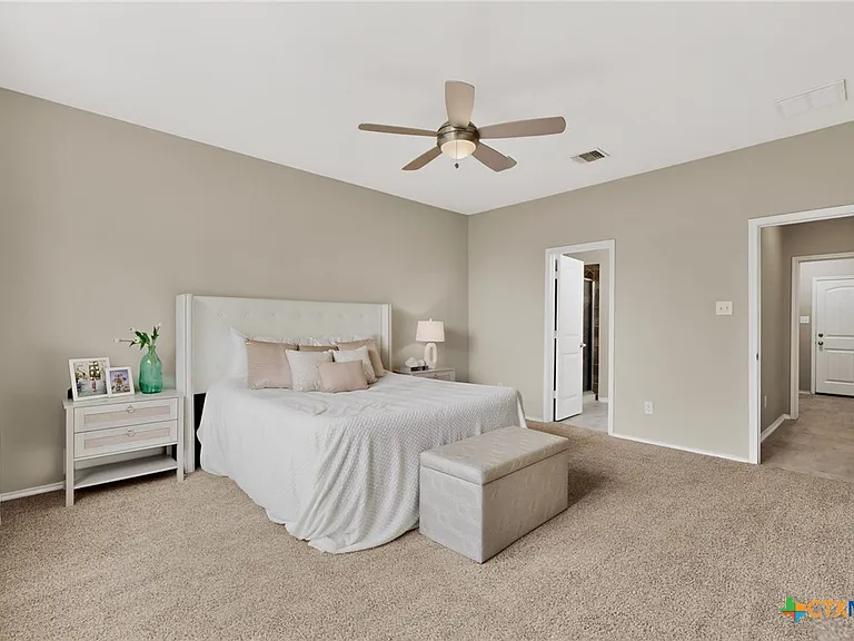 429 Sheepshank Dr — Photo 21