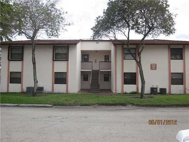 1st image of 910 NE 209th Ter APT 103