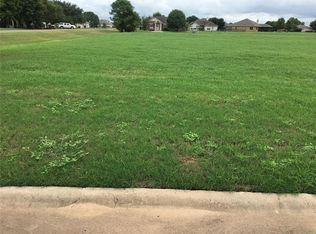 101 Sandpiper Dr, Bastrop, TX 78602