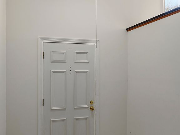 Foyer Entry