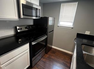 912 W 22nd 1/2 St APT B, Austin, TX 78705