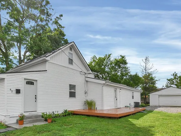 42 Jefferson St, Mount Sterling, OH 43143