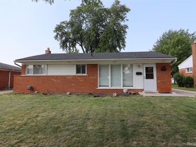 8555 Berwyn St, Dearborn Heights, MI, 48127