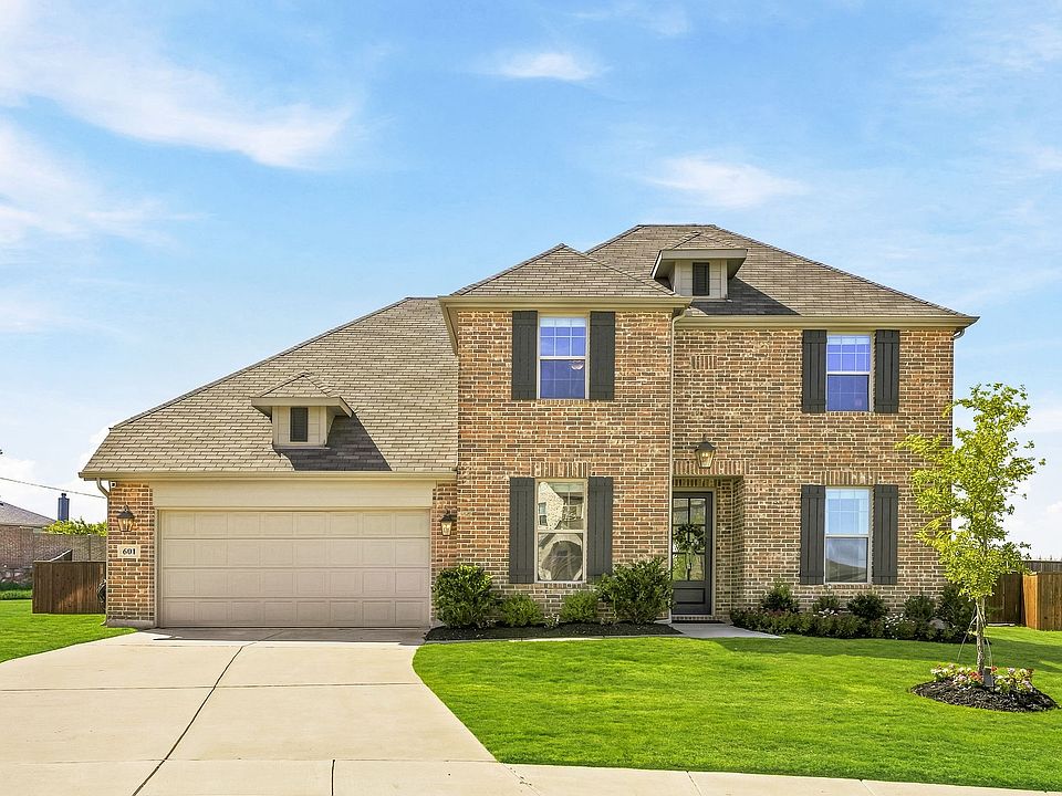 1st image of 601 Bonnie Rose Ln