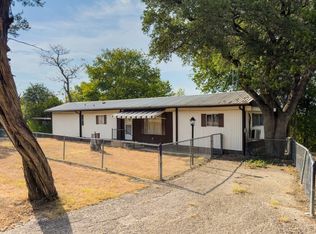 185 Deep Canyon Dr, Whitney, TX 76692
