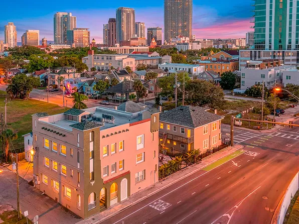 409 8th St N, Saint Petersburg, FL