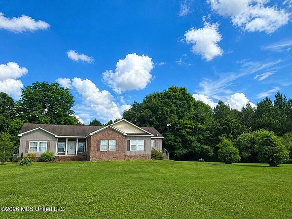 2nd image of 388 Padgett Rd