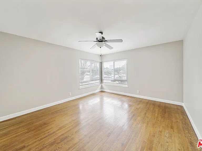 3646 Carmona Ave #1 — Photo 11