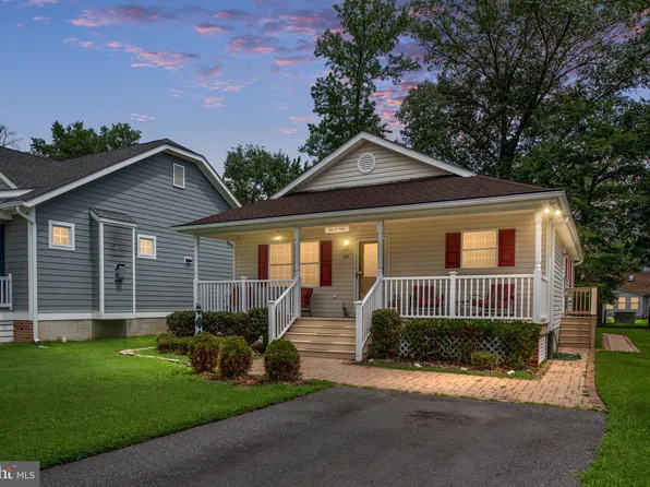 1208 Bancroft Ave, Colonial Beach, VA 22443
