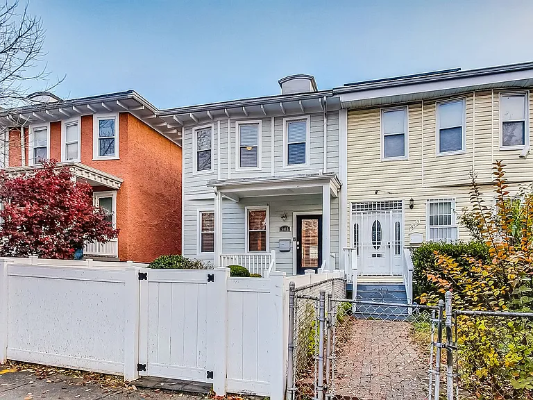 5415 Illinois Ave NW — Photo 39