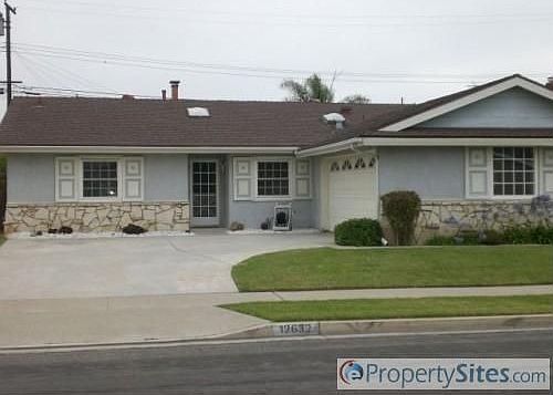 2nd image of 12632 Lamplighter St