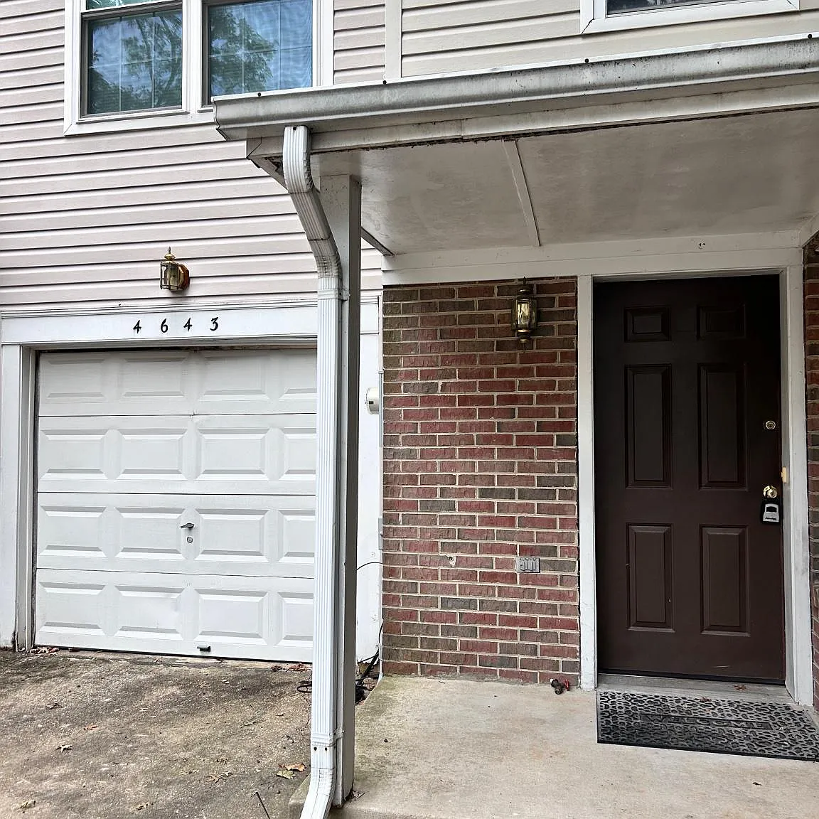 Glensford Condo — Photo 3
