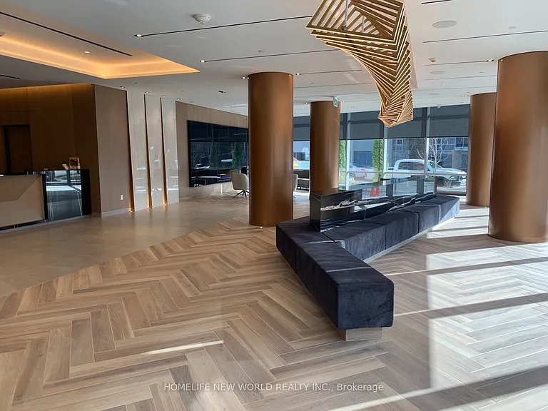 225 Village Green Sq #908 — Photo 3