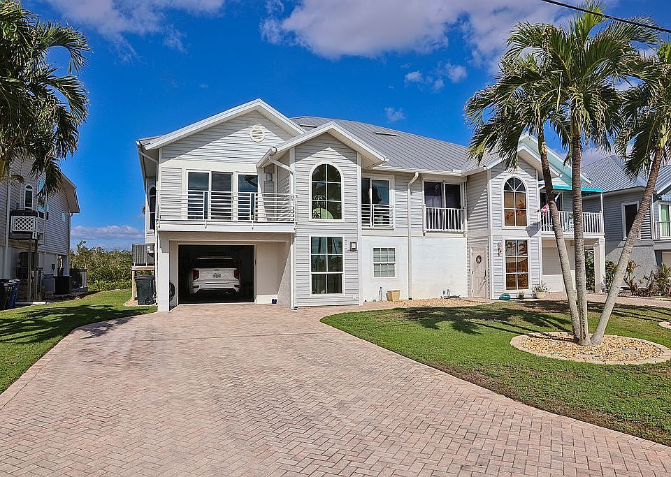 1st image of 12162 Siesta Dr