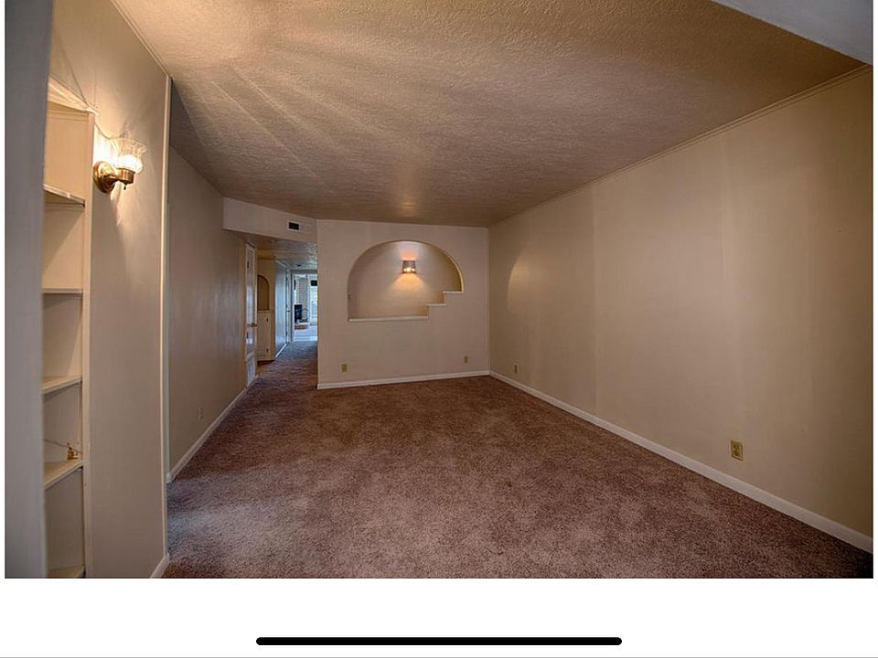 1st image of 2513 Cardenas Dr NE