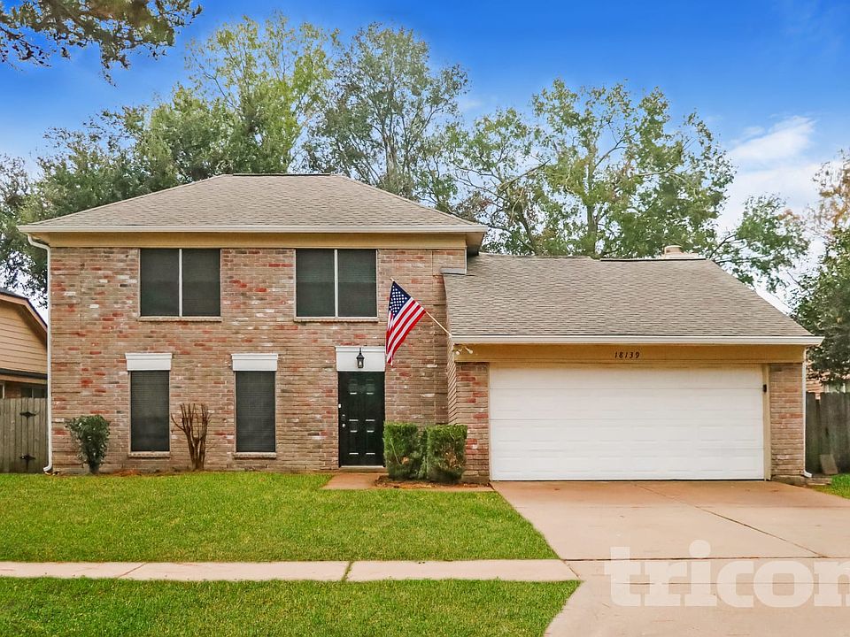 1st image of 18139 Lake Bend Dr