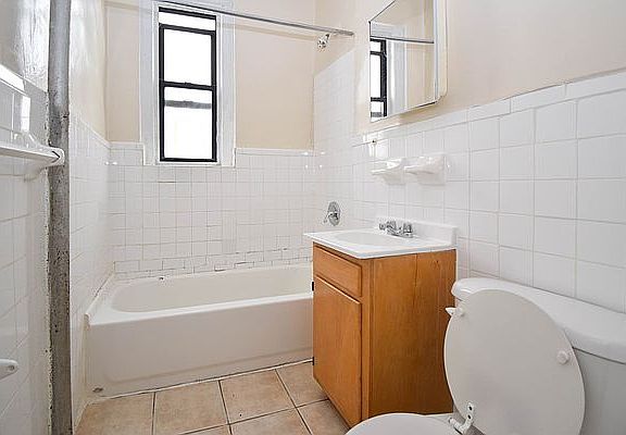 4th image of 1770 E 172nd St APT 5C