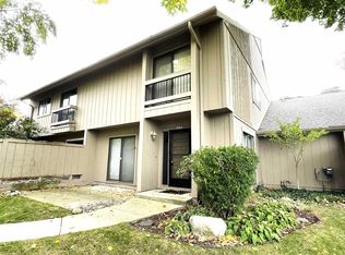 2325 Bay Woods Ct, Bay City, MI